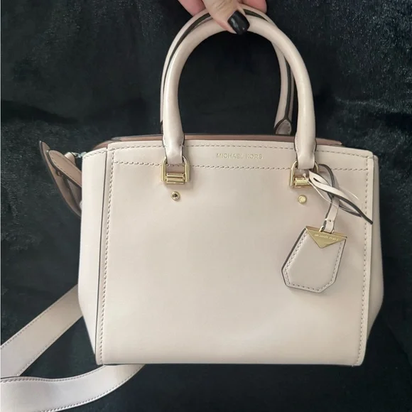 Michael Kors tote bag - Picture 1 of 7